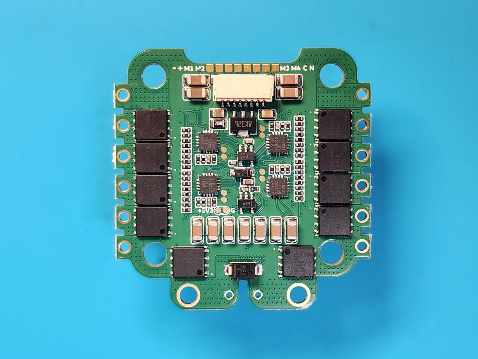 Регулятор обертів безколекторного двигуна ESC BLS50A RE